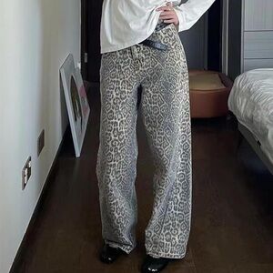 Leopard Jeans